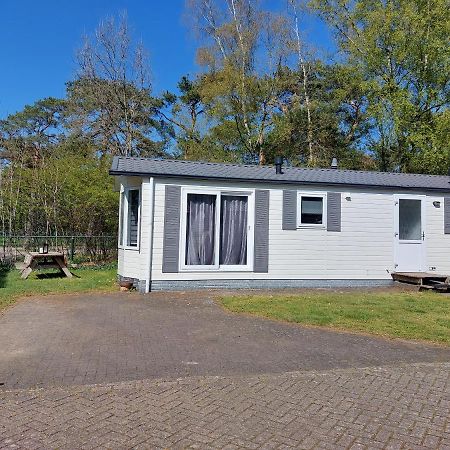 Ruim En Gezellig Chalet Voor 2 Personen Op De Veluwe Recreatiepark De Oude Driest Putten Dış mekan fotoğraf