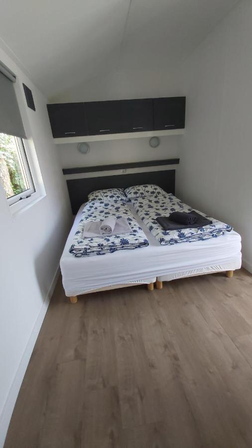 Ruim En Gezellig Chalet Voor 2 Personen Op De Veluwe Recreatiepark De Oude Driest Putten Dış mekan fotoğraf