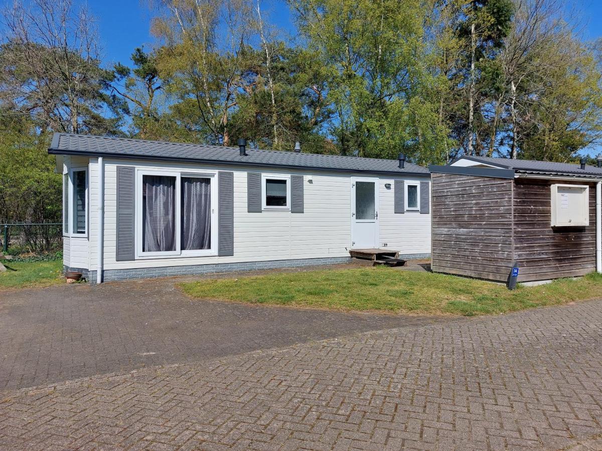 Ruim En Gezellig Chalet Voor 2 Personen Op De Veluwe Recreatiepark De Oude Driest Putten Dış mekan fotoğraf